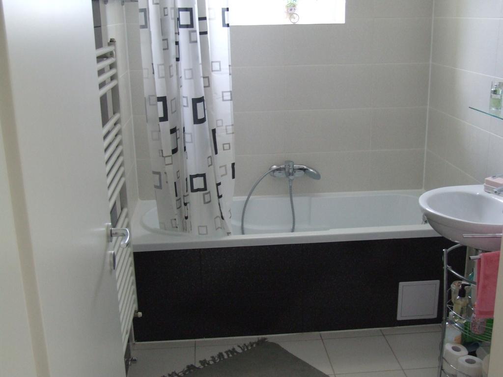 Anca Apartment Braşov Buitenkant foto